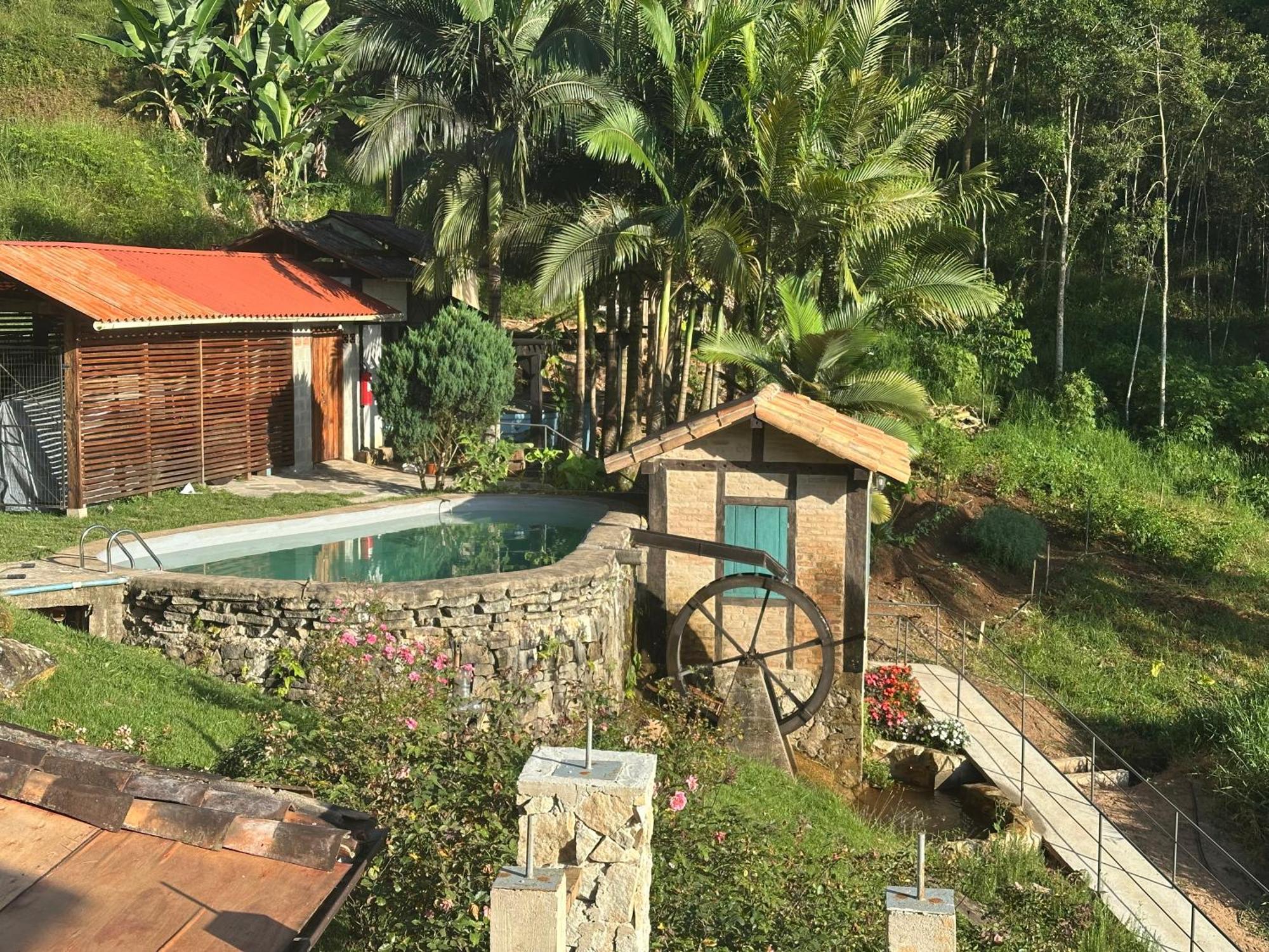 Pousada Na Cervejaria Altezza - Vista Para Pedra Azul Venda Nova do Imigrante Exteriör bild